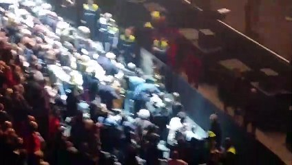 Sabina se ha desplomado en pleno concierto.