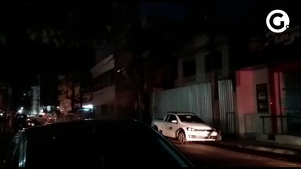 Prédio que corria risco de desabar é demolido no centro de Guarapari