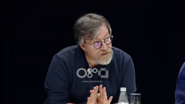 Arena - Fotografi Feliks Bilali: Në Shqipëri femrën e fyejnë dhe me shikim