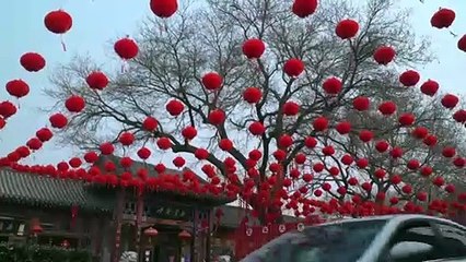 China cambia forma de contar casos y número de víctimas de COVIR-19 se dispara