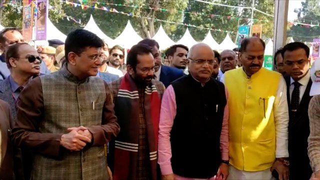 Union Ministers Piyush Goyal, Mukhtar Abbas Naqvi and Hardeep Singh Puri at 20th 'Hunar Haat'