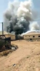 Les locaux des services de sécurité incendiés à Pita