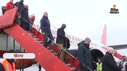 25 राजनयिकों का प्रतिनिधिमंडल जम्मू पहुंचा