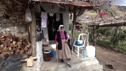 Muğla görme engelli kadın ve yatağa bağımlı annesi destek bekliyor
