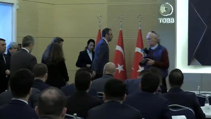 Kasapoğlu: "Gençlerimizin hayatın her alanında nitelikli bir şekilde var olabilmeleri için projeler...
