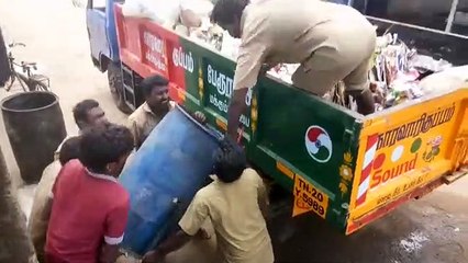 Conservancy workers in Chennai's Redhills area
