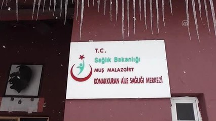 Malazgirt'te "madde bağımlılığı ve rahim ağzı kanseri" semineri