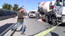 Esenyurt'ta beton mikserinin çarptığı kişi öldü