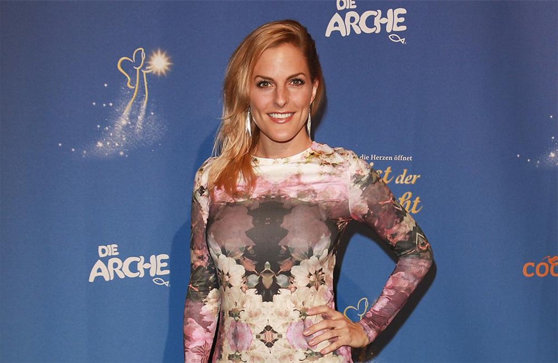 Sandy Mölling: Große Angst vor Virus!