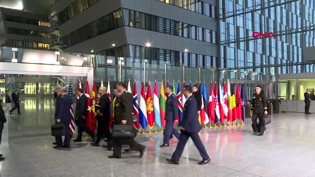 Bakan akar, kuzey makedonya savunma bakanı sekerinska ile görüştü