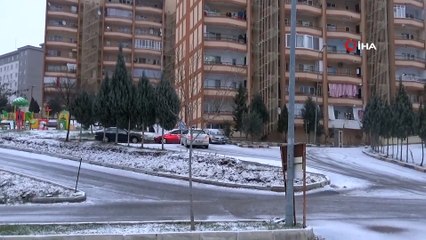 Buz Pistine Dönen Yollar Sürücülere Zor Anlar Yaşattı