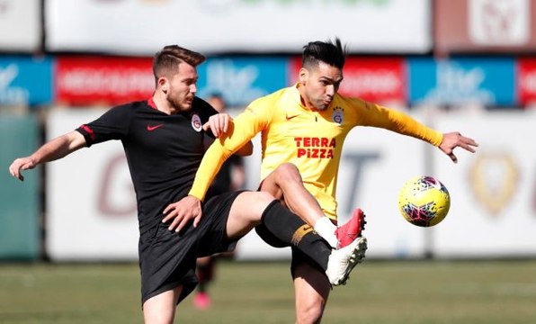 Galatasaray'da Falcao takımla çalışmalara başladı