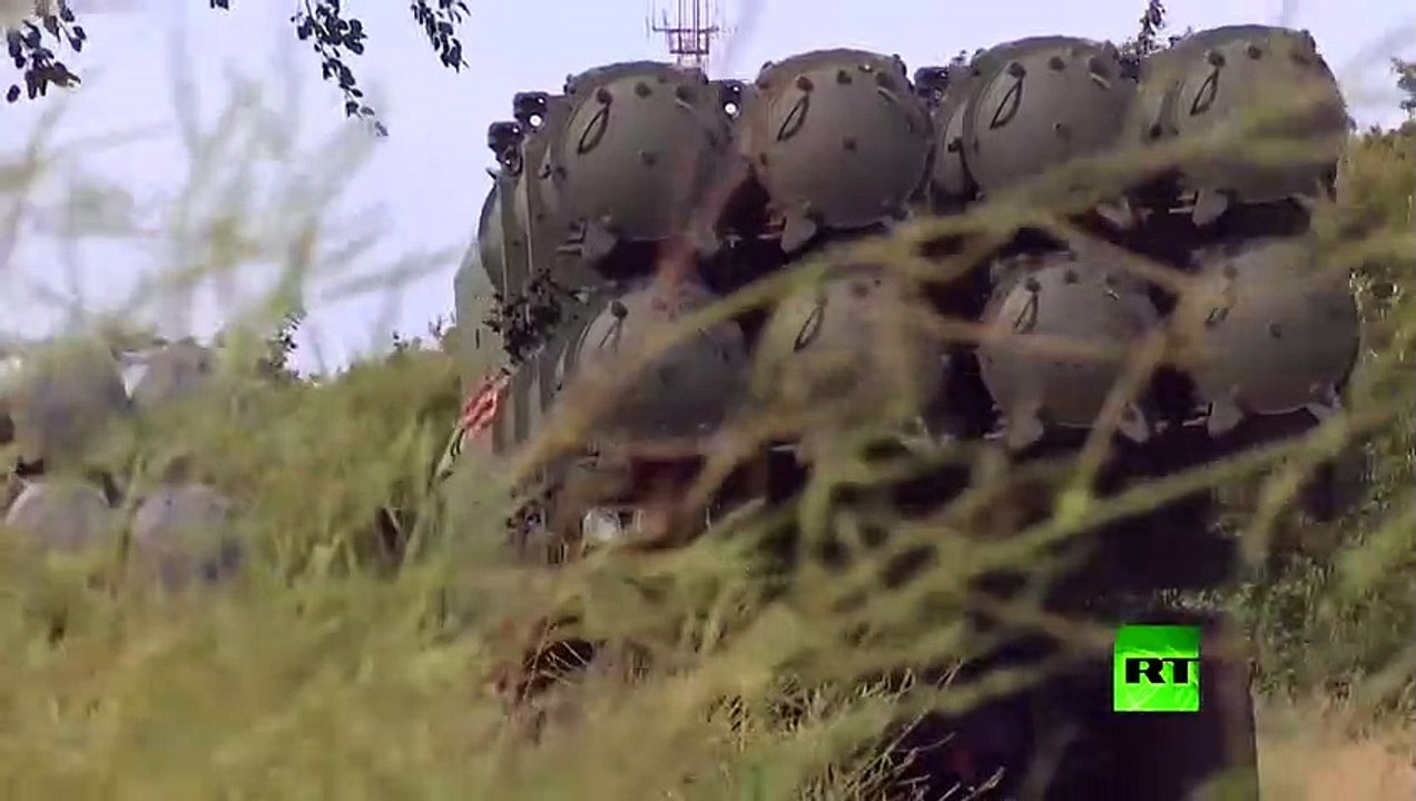 لحظة إطلاق صاروخ من منظومة _بال_ على هدف بحري أثناء مناورات _الغرب-2017_