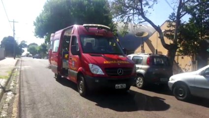 Siate atende homem ferido no interior da Escola Estadual Horácio Ribeiro dos Reis