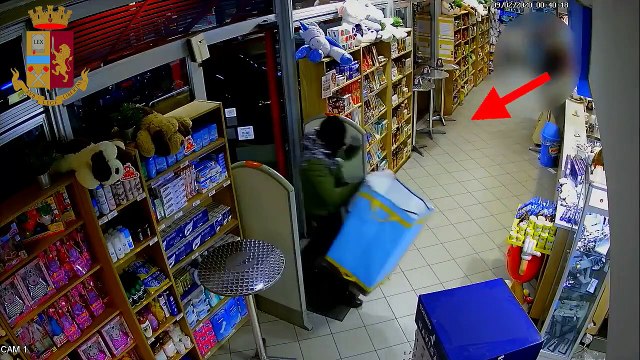 Roma - Rapina bar su A1 in area di servizio, arrestato da poliziotto (13.02.20)