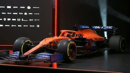 McLaren presenta el MCL35, el coche que pilotará Carlos Sainz Jr. en 2020