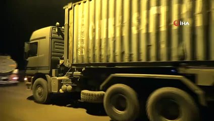 Suriye’ye askeri sevkiyat akşam da sürdü