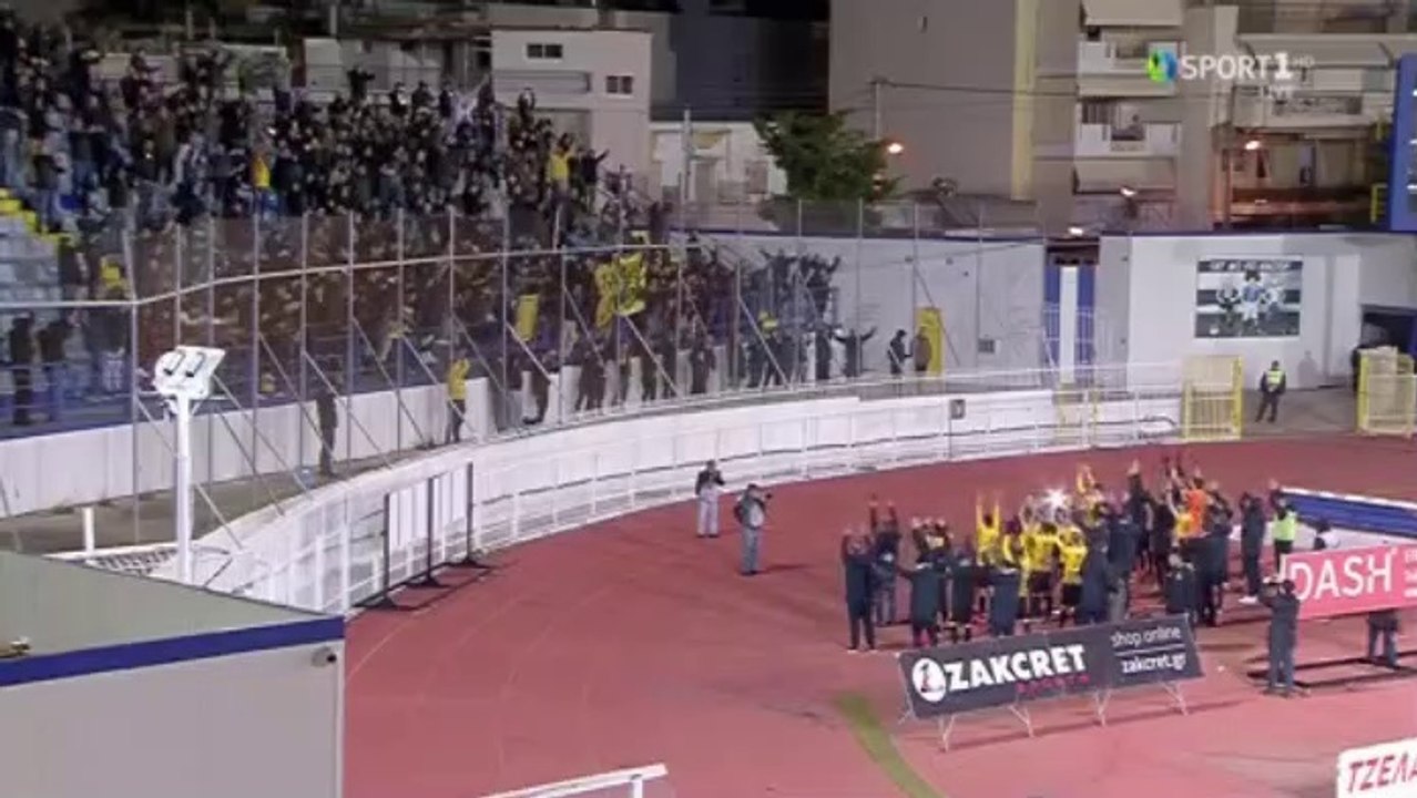 Οι Πανηγυρισμοί της Ομάδας και του Ένινγκ με τους οπαδούς του Άρη για την πρόκριση - Ατρόμητος 0-1 Άρης - [HD]