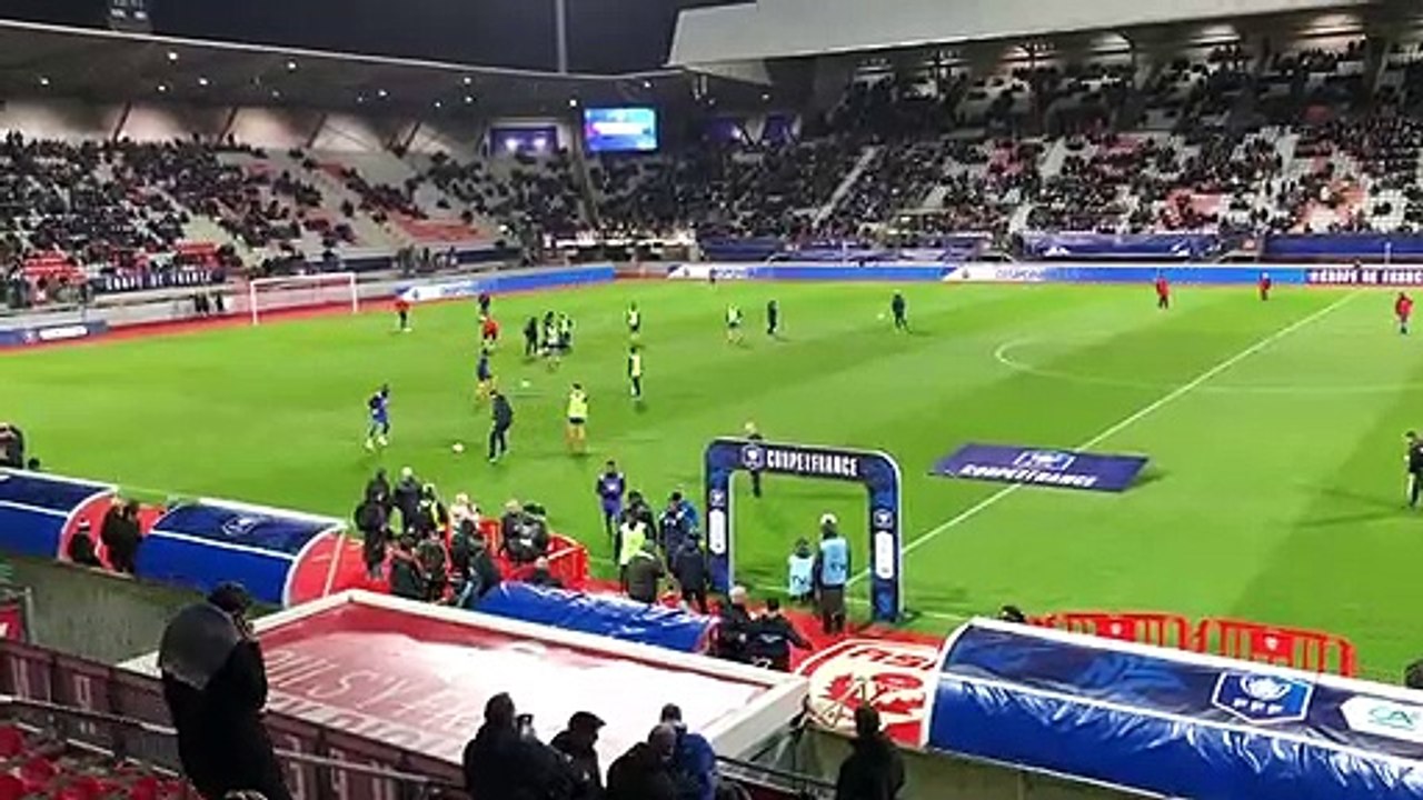 Épinal – Saint-Étienne en quart de finale de la Coupe de France au stade Marcel-Picot : les joueurs terminent leur entraînement