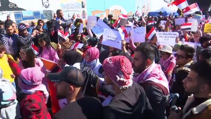 شاهد: عراقيات يتظاهرن في بغداد دفاعا عن دورهن في الاحتجاجات