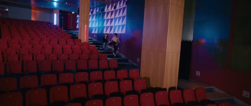 Mustafa Ceceli & İrem Derici feat. Sinan Akçıl - Çok Sevmek Yasaklanmalı