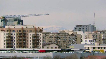 MVI_5699 Test crazy zoom Canon SX60 HS se vad muntii din Bucuresti Berceni