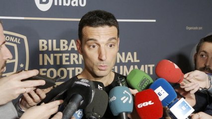 Messi comfortable at Barca - Argentina coach Scaloni