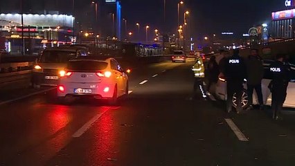 Zeytinburnu'nda meydana gelen trafik kazasında 1 kişi yaralandı - İSTANBUL