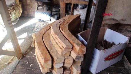 80 yıllık semer ustası: bu meslek beni hayata bağlıyor