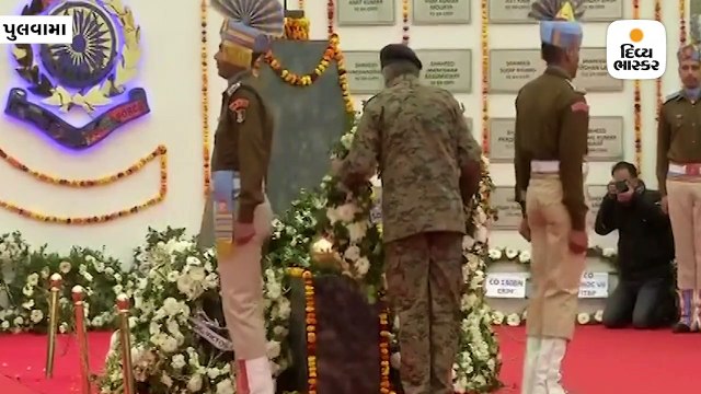 પુલવામાં આતંકી હુમલાની પહેલી વરસી , PM મોદીએ ટ્વિટ કરી શ્રદ્ધાંજલિ આપી