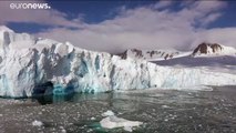 شاهد: ذوبان الأنهار الجليدية يهدد كوكب الأرض وارتفاع قياسي بحرارة القطب الجنوبي