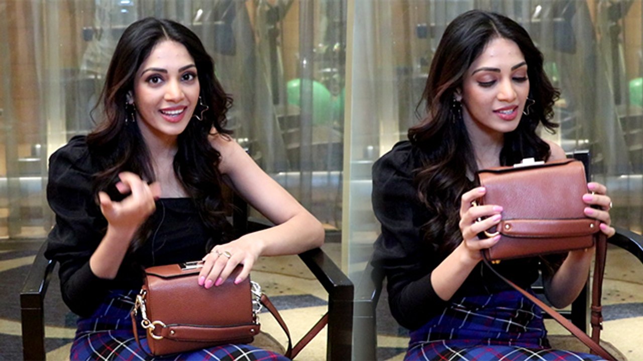 What’s In My Bag With Yogita Bihani | Bag Secrets Revealed | Exclusive । Boldsky