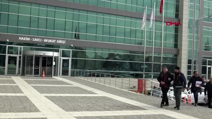 Otoyolda durdurulan otomobilde 303 gram kokain ele geçirildi