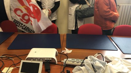 L’hôpital public de nouveau dans la rue