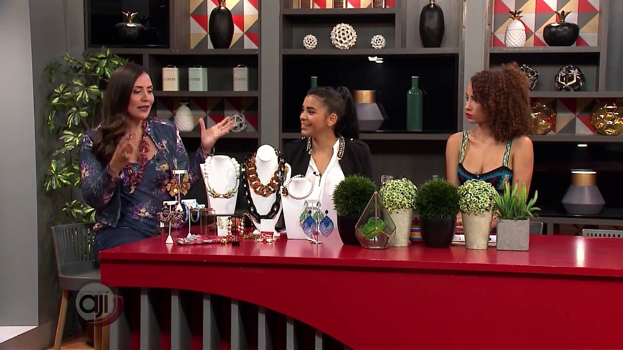 Simplemente divina by Mabel | Rostros y accesorios  - Nex Panamá