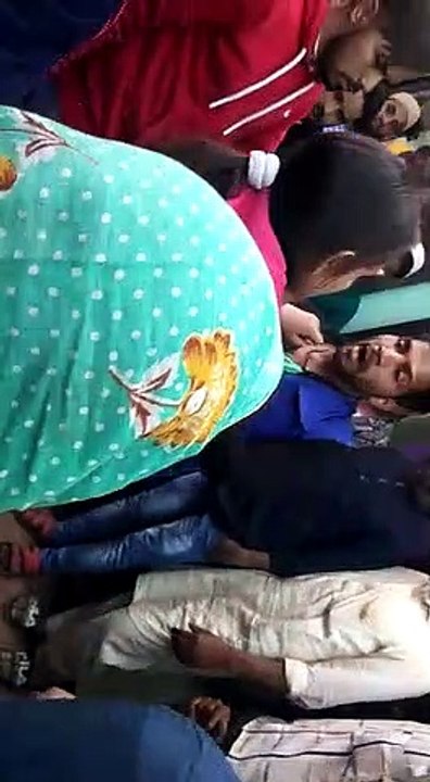 शामली में वैलेंटाइन डे पर एक मनचले की हुई धुनाई
