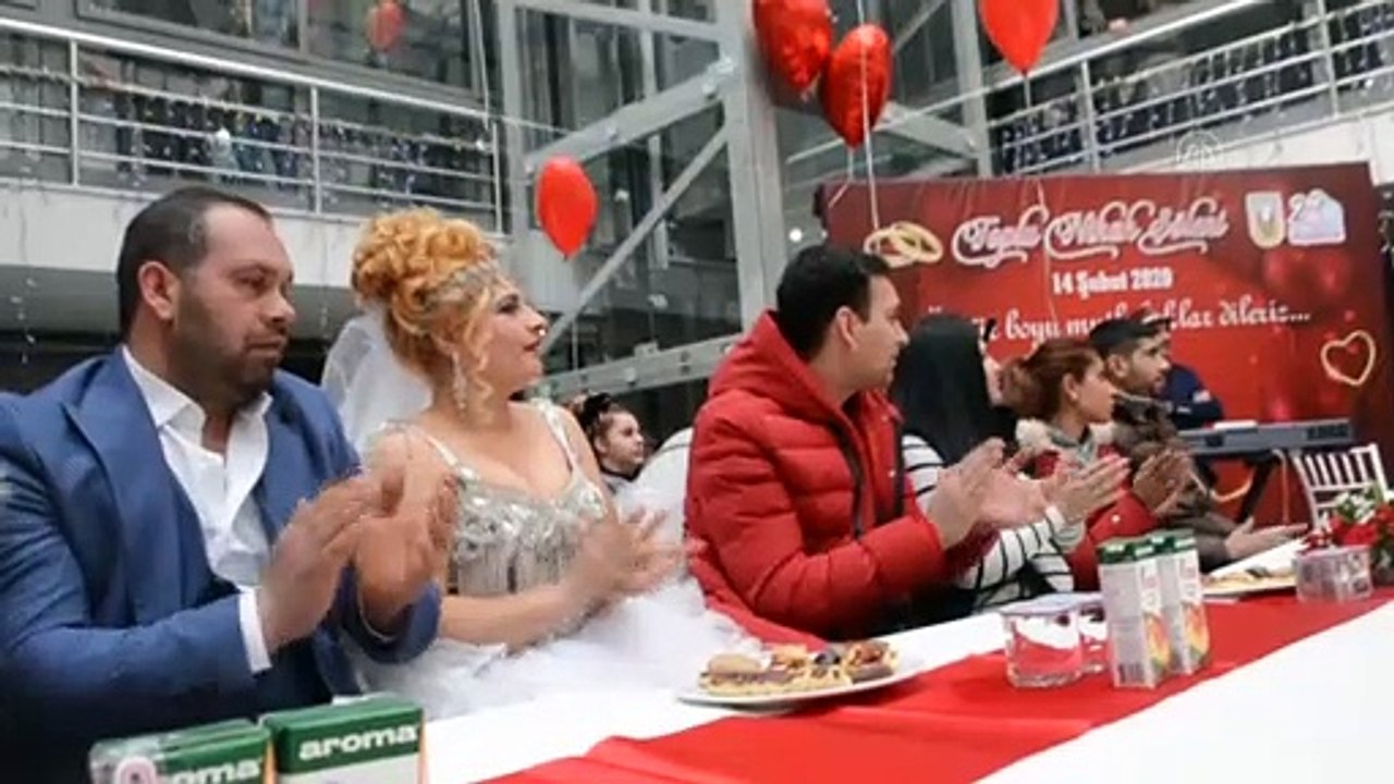 Trakya'da çiftler evlenmek için '14 Şubat Sevgi...