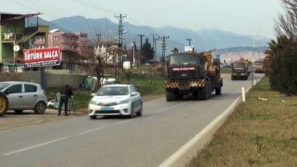 Suriye sınırına tank ve askeri araç sevkiyatı (3) - HATAY