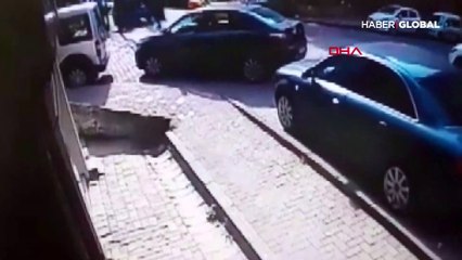 Bahçelievler'de binanın çökmesi sırasında yaşananlar kamerada