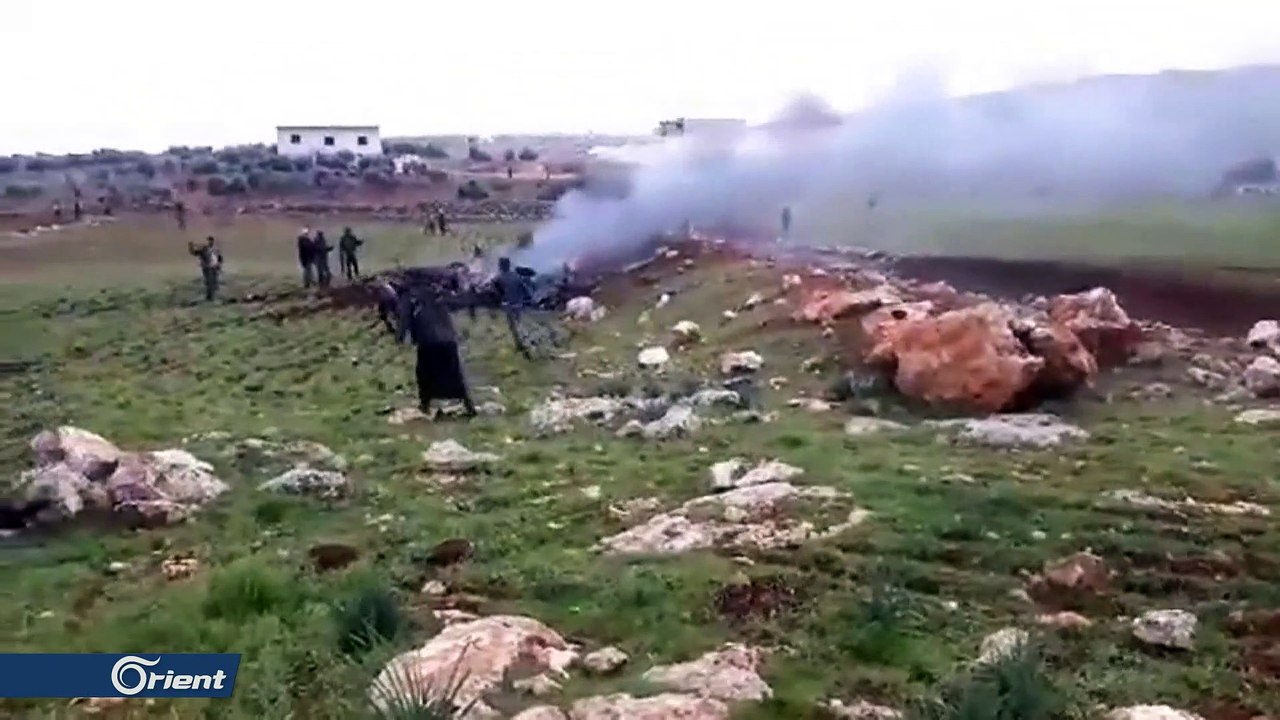 الفصائل المقاتلة تسقط مروحية لميليشيا أسد قرب الأتارب غرب حلب