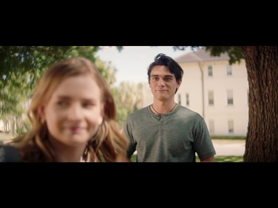 Exclusive: KJ Apa and Britt Robertson Are the Epitome of Young Love in I Still Believe Clip