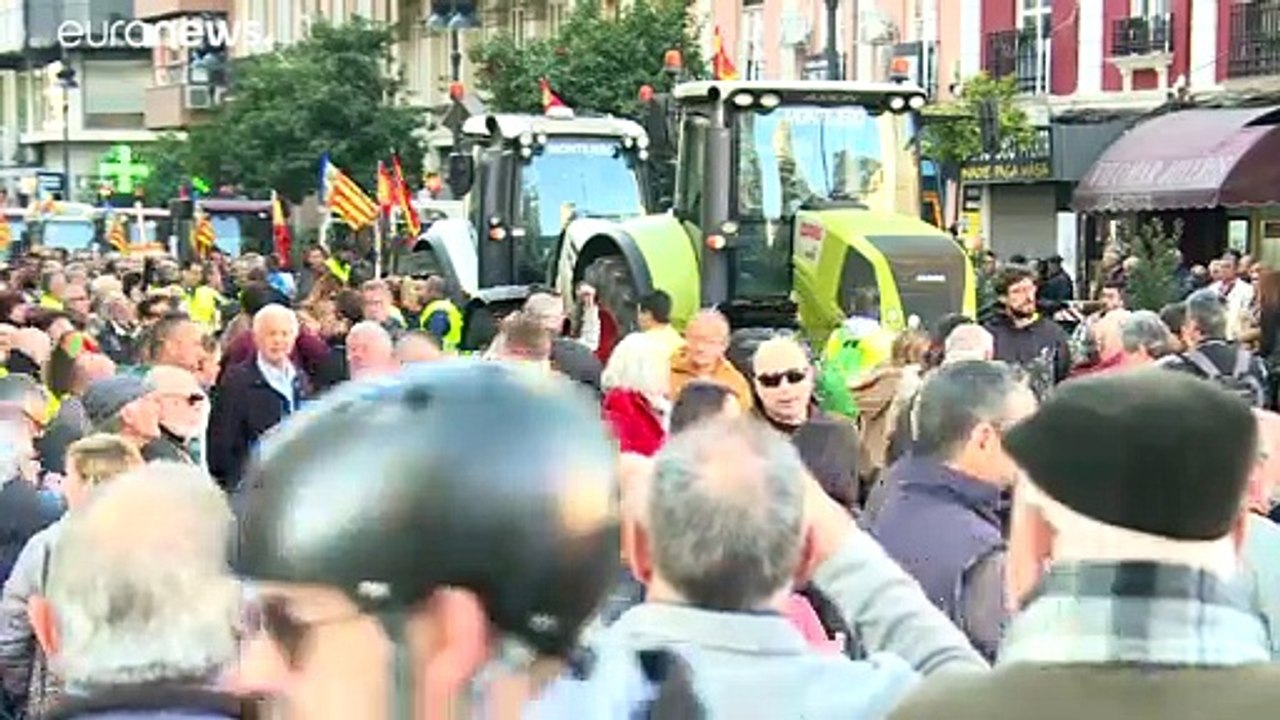 Spanien: Bauern demonstrieren gegen niedrige Preise