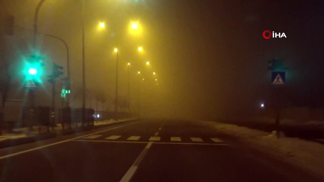 Diyarbakır’da sis esareti... Görüş mesafesi 50 metrenin altına düştü, sürücüler zor anlar yaşadı