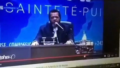 "Si tu as triché à l'école, tu dois rendre les diplômes et recommencer l'école"