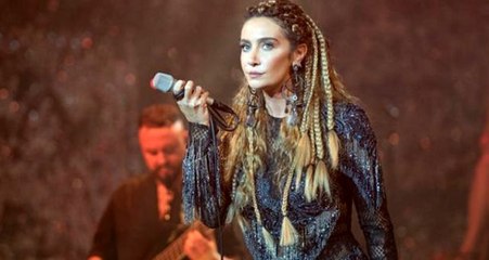 Şarkıcı Sıla Gençoğlu, rahatsızlandığı için Ankara konserini iptal etti