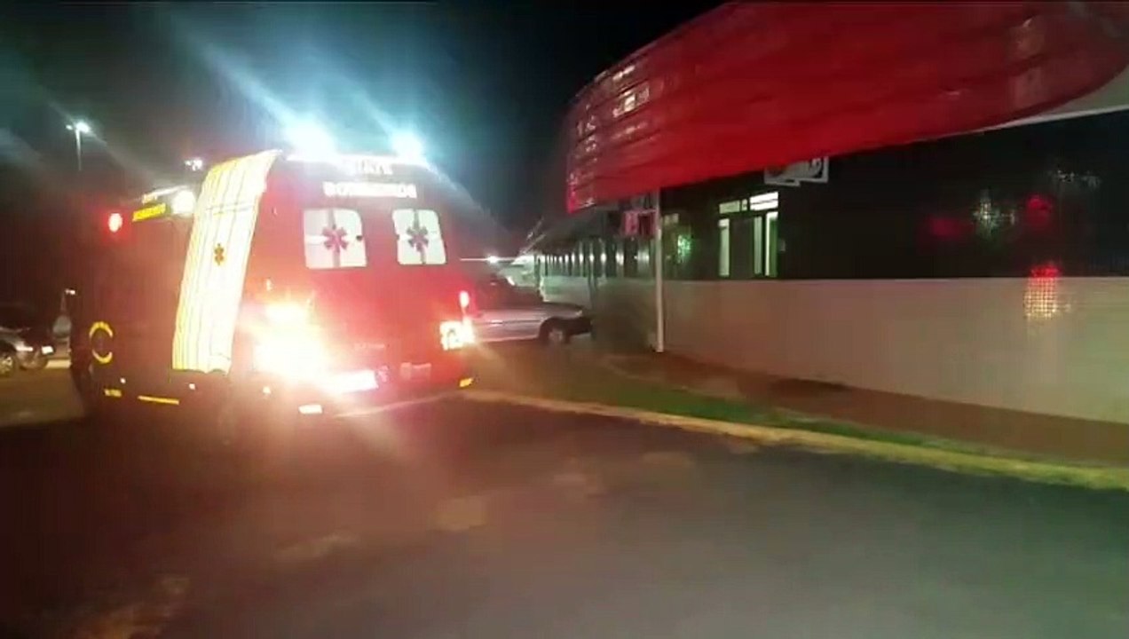 Gestante de 39 semanas sofre entorse em joelho e é socorrida pelo Siate no Santa Felicidade