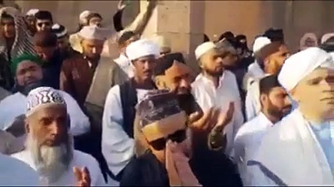 Din Raat Mangaan Main Aeho Duawan