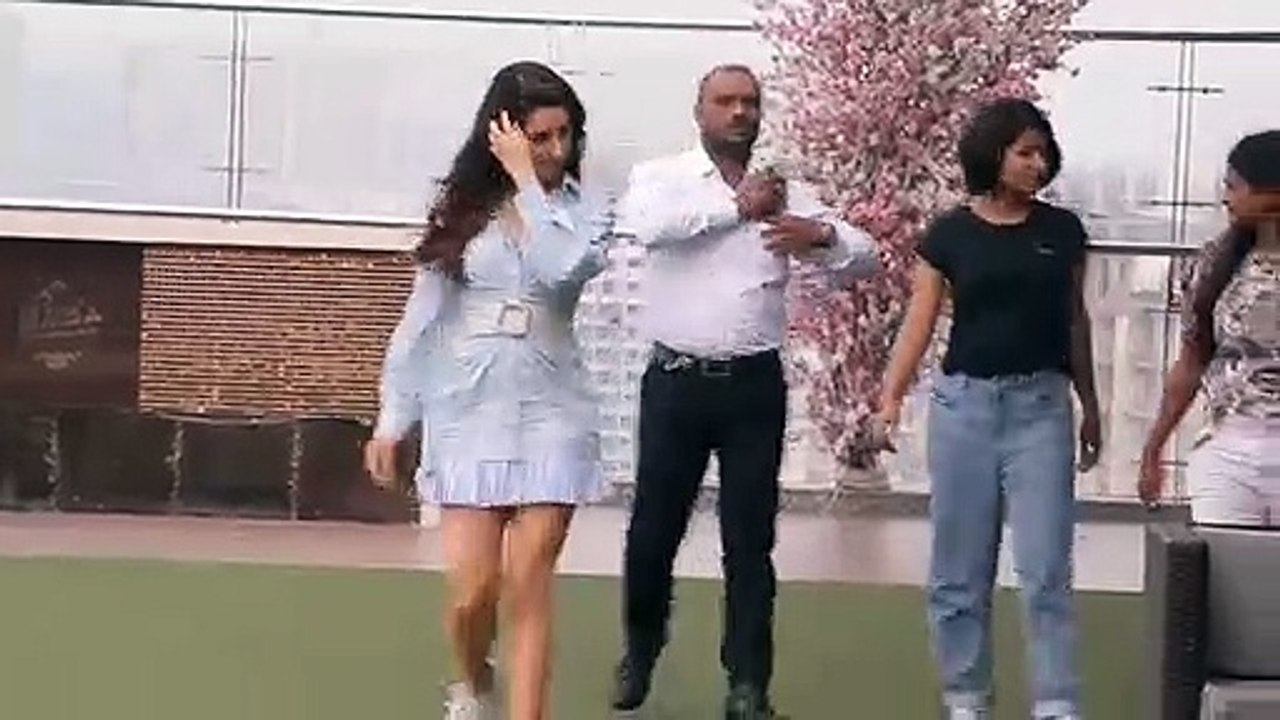 You can also see this couple caught secretly in Bollywood