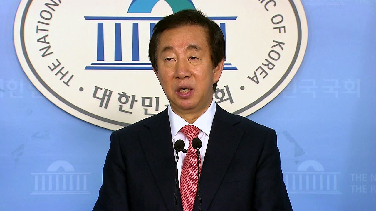 한국당 김성태 전 원내대표, 총선 불출마 선언..."분열 원죄 떠안겠다" / YTN