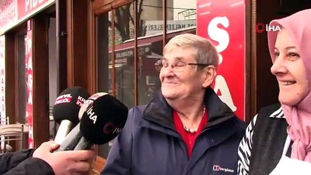 Karatay, 'Bol bol kelle paça yiyin' dedi, sigara içen vatandaşı ise böyle uyardı